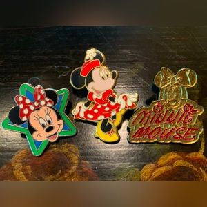 Set of 3 Collectible Disney Minnie Mouse pins.